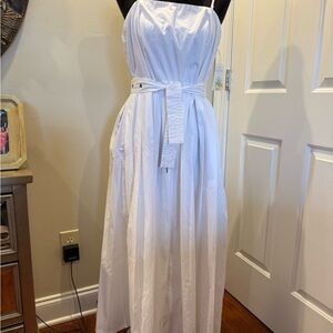 Elegant White Maxi Dress